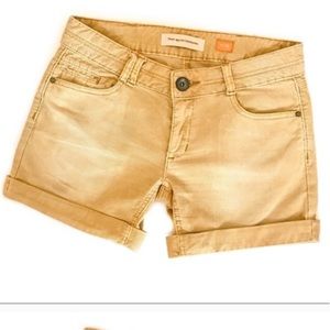 Corduroy shorts